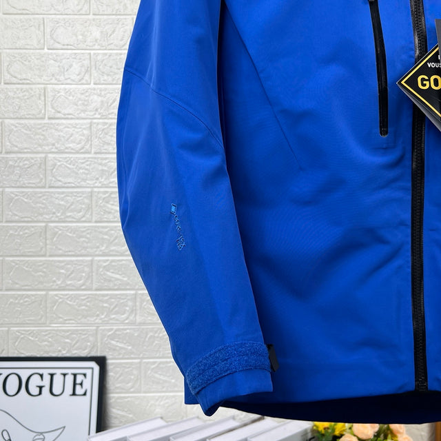 Arc'teryx Alpha SV Jacket — Cobalt Blue