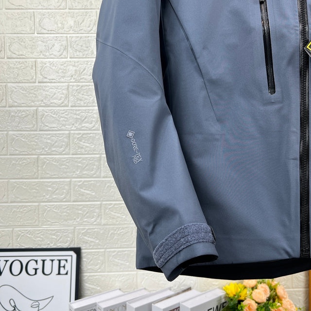 Arc'teryx Alpha SV Jacket — Slate Navy
