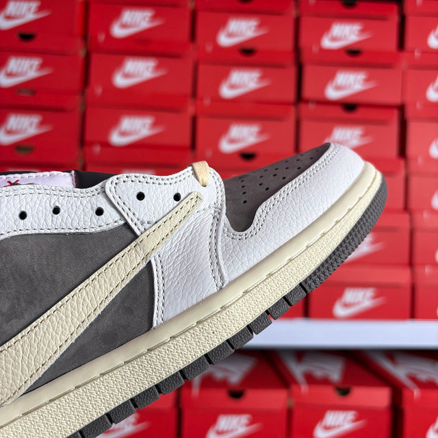 Air Jordan 1 Low — Grey/White