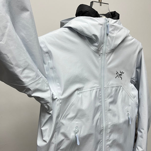 Arc'teryx Beta Jacket — Ice White
