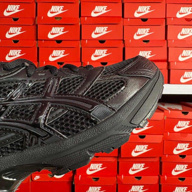 ASICS Gel-1130 — Black/Dark Grey