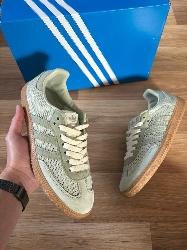Buyer feedback 93
