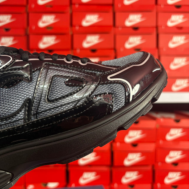 Dior B30 — Black/Grey
