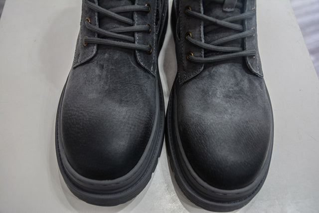Gucci Trainer — Black/Grey