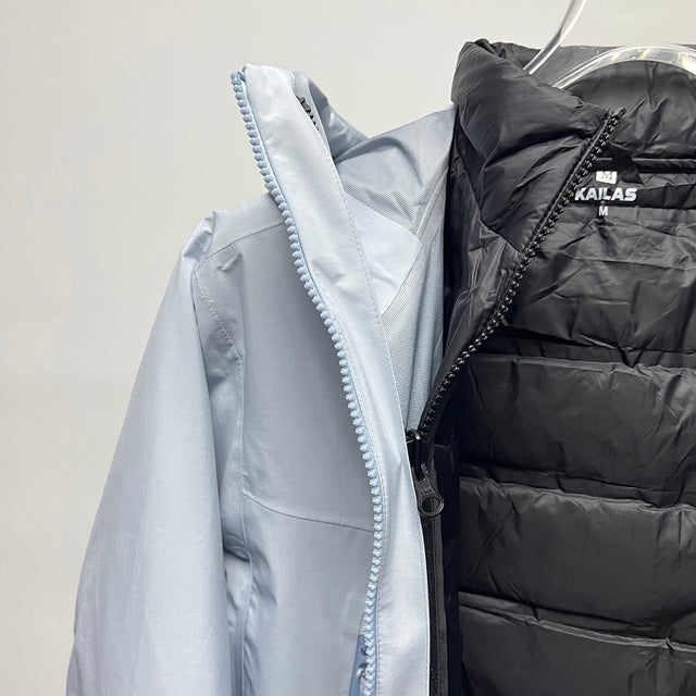 Kailas Shell Jacket — Pale Blue