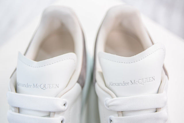 Alexander McQueen Oversized — White/Silver Grey