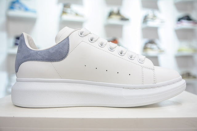 Alexander McQueen Oversized — White/Black III