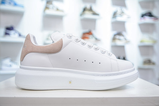 Alexander McQueen Oversized — White/Black IV