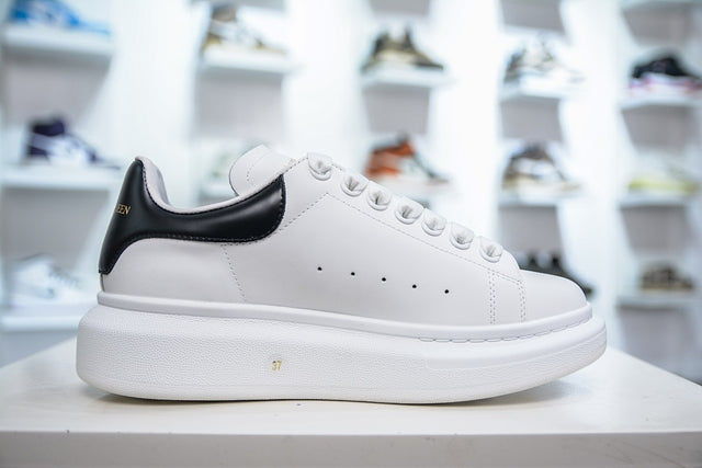 Alexander McQueen Oversized — White/Grey II