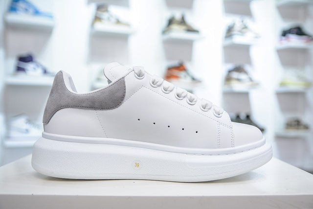Alexander McQueen Oversized — White/Pale Blue