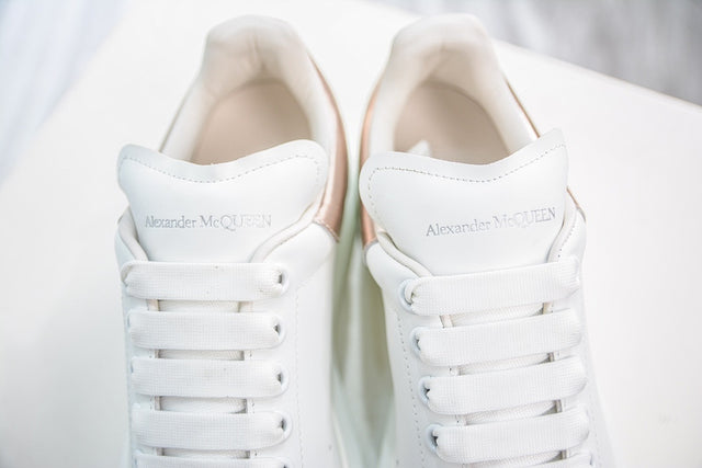 Alexander McQueen Oversized — White/Rose Gold