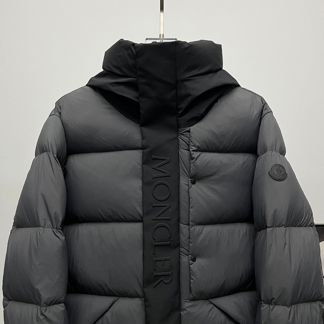 Moncler Puffer — Grey/Black