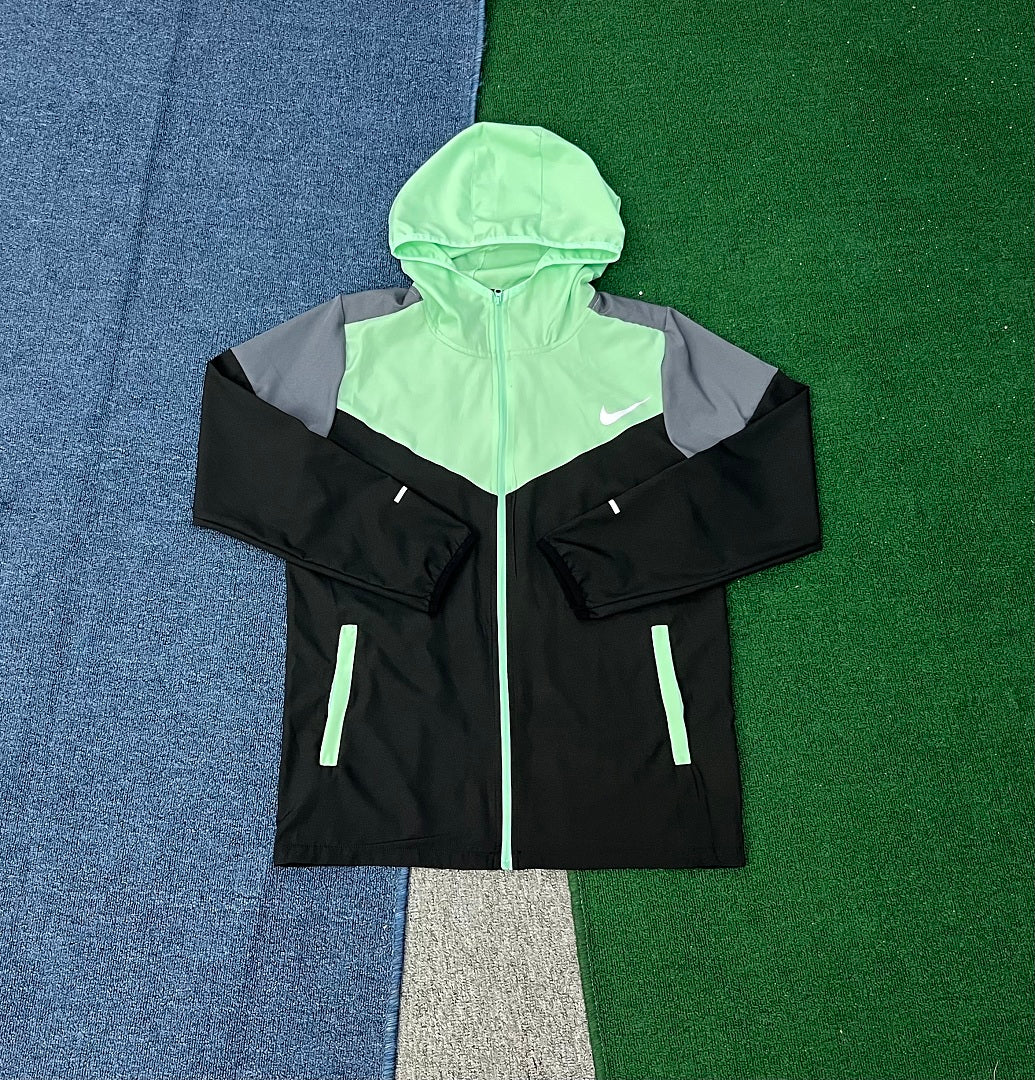 Nike Miler Running Top — Pink/Green