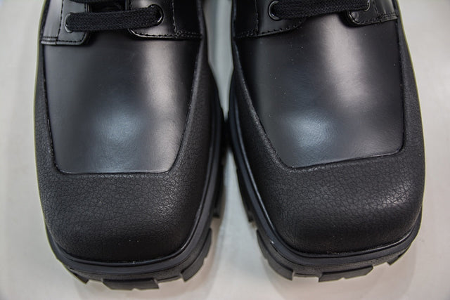 Prada Leather Shoe — Black