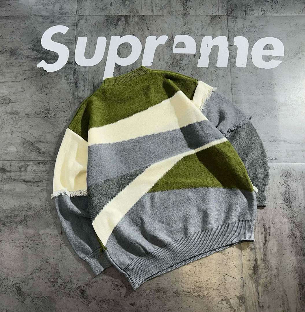 Designer Knitwear — Selection