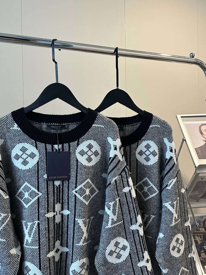 Designer Knitwear — Selection II