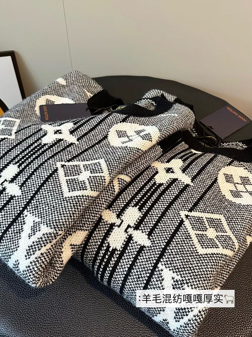 Designer Knitwear — Selection II