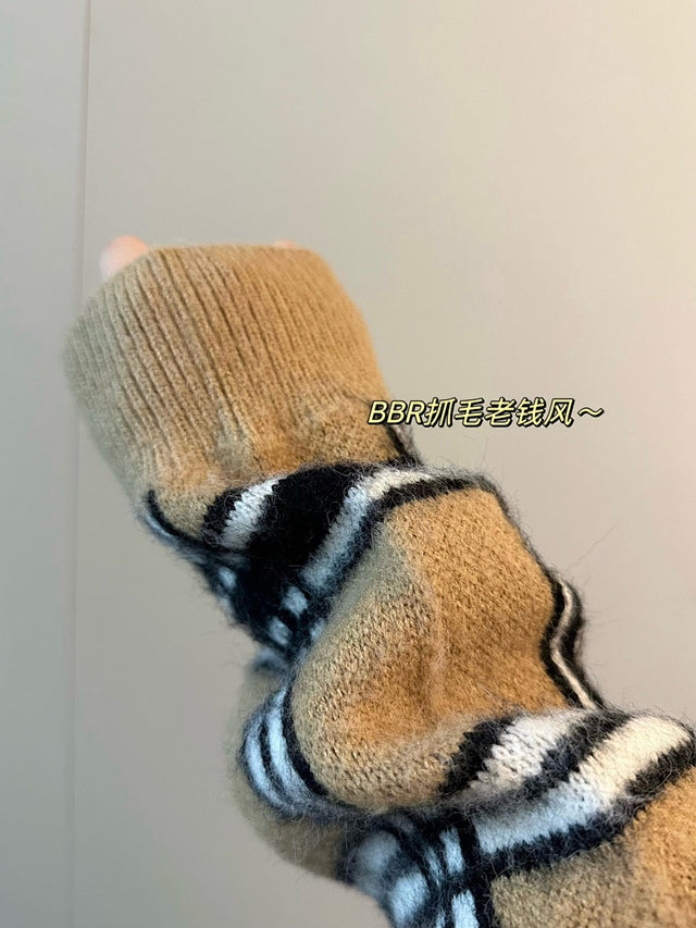 Burberry Knitwear — Selection
