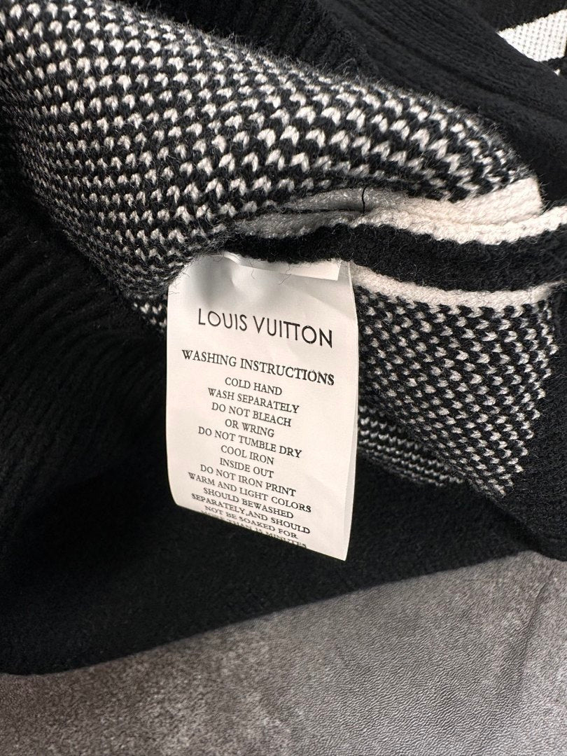 Louis Vuitton Knitwear — Black/White