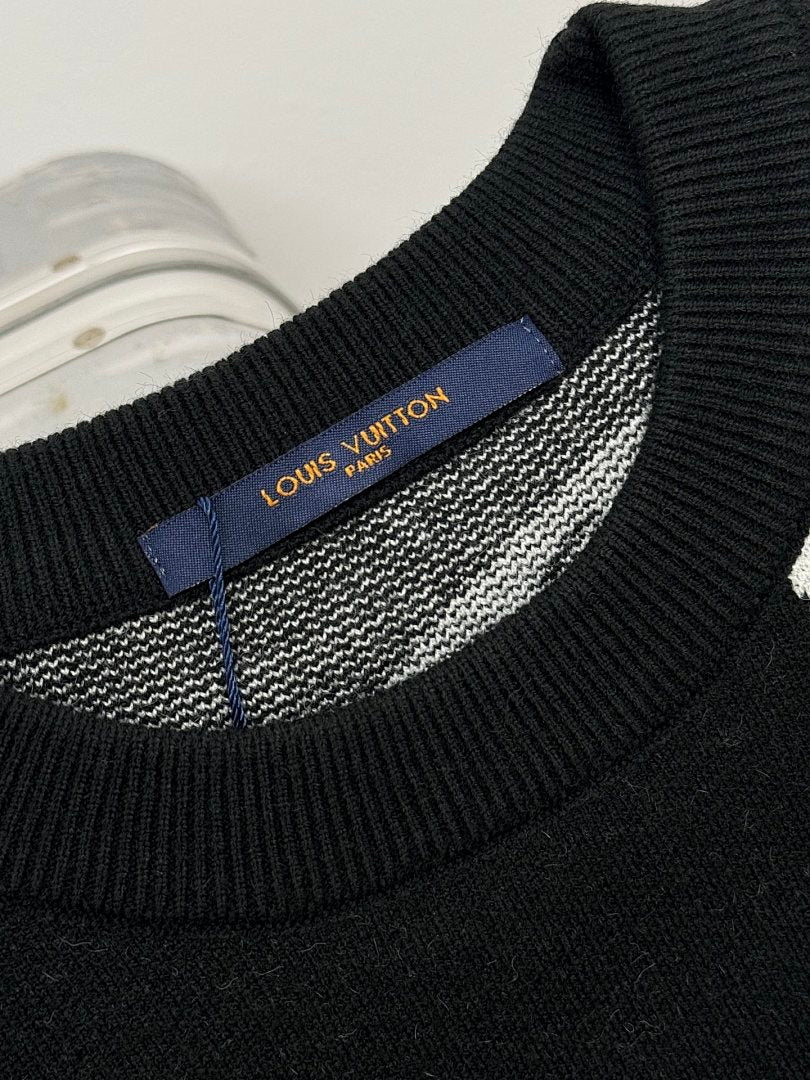Louis Vuitton Knitwear — Black/White