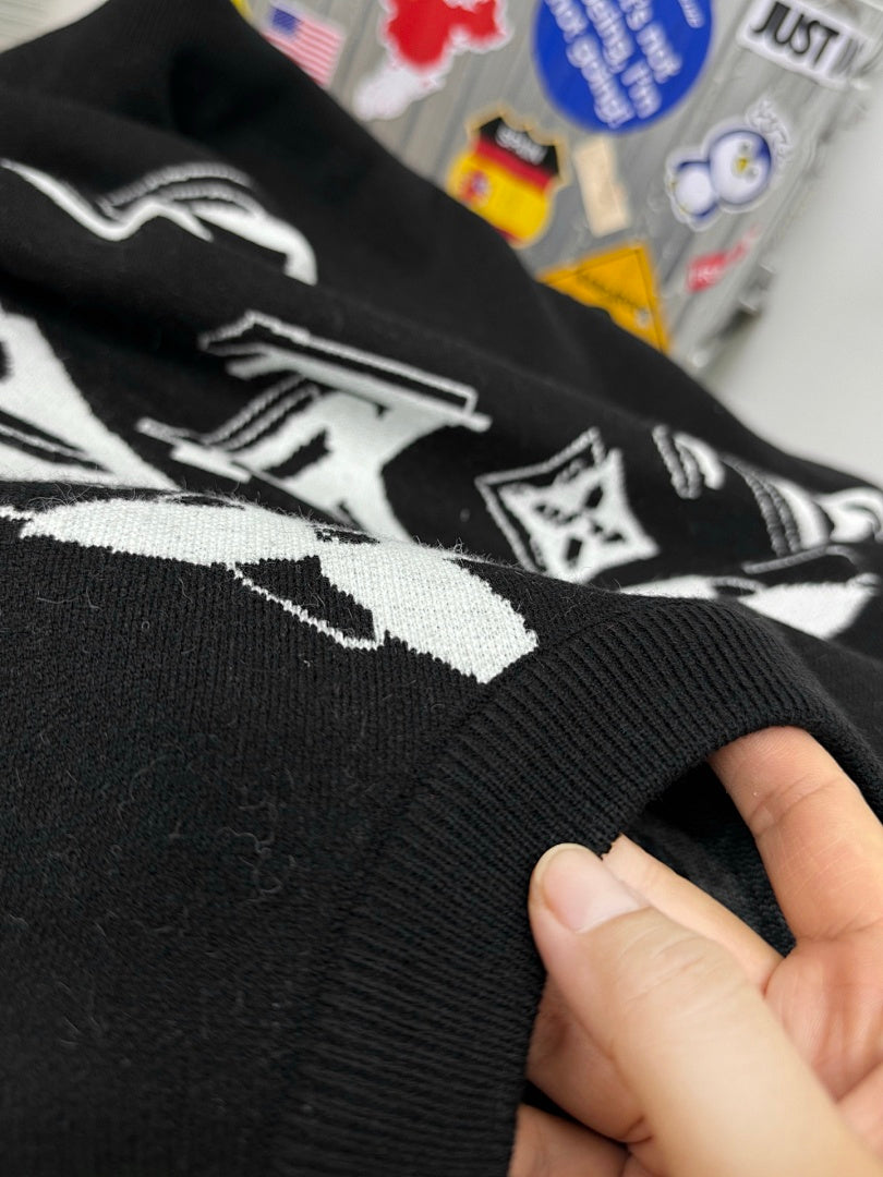 Louis Vuitton Knitwear — Black/White