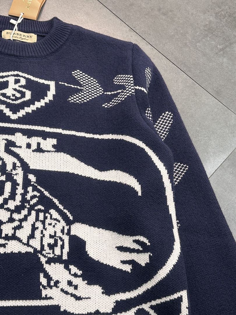 Louis Vuitton Knitwear — Grey