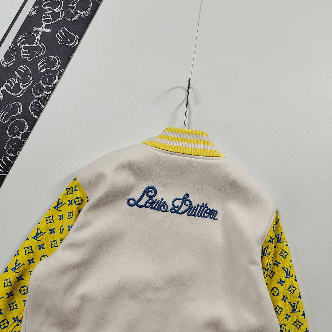 Designer Knitwear — Selection V