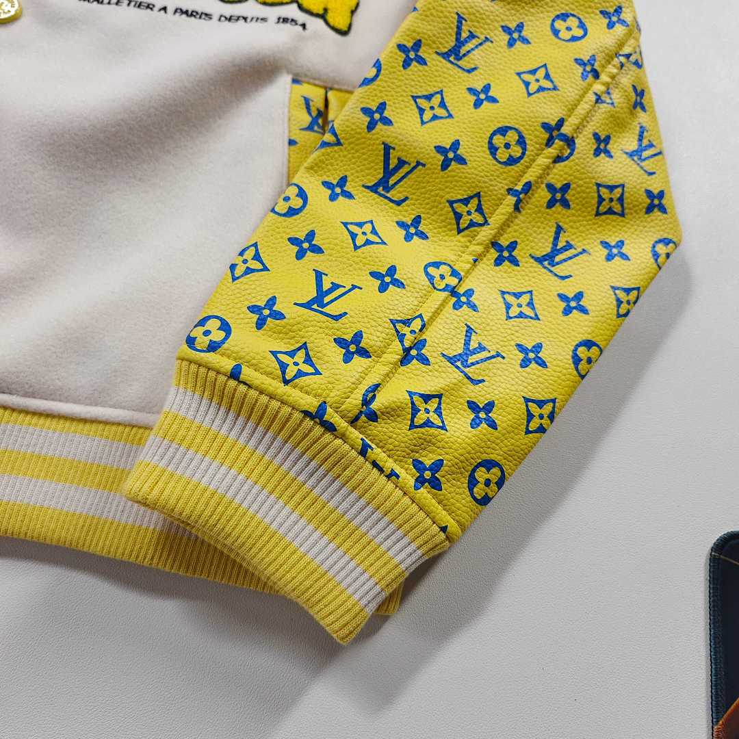 Designer Knitwear — Selection V